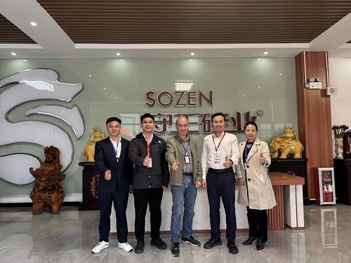 Welcome customers from Southeast Asian countries to visit the factory for inspection and place orders