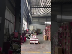 Guangdong 40,000 square silicone sealant factory in China